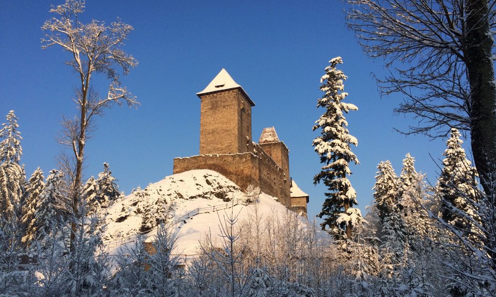 hrad kasperk zima 2